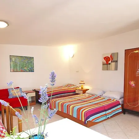 Marle 906 Apartment